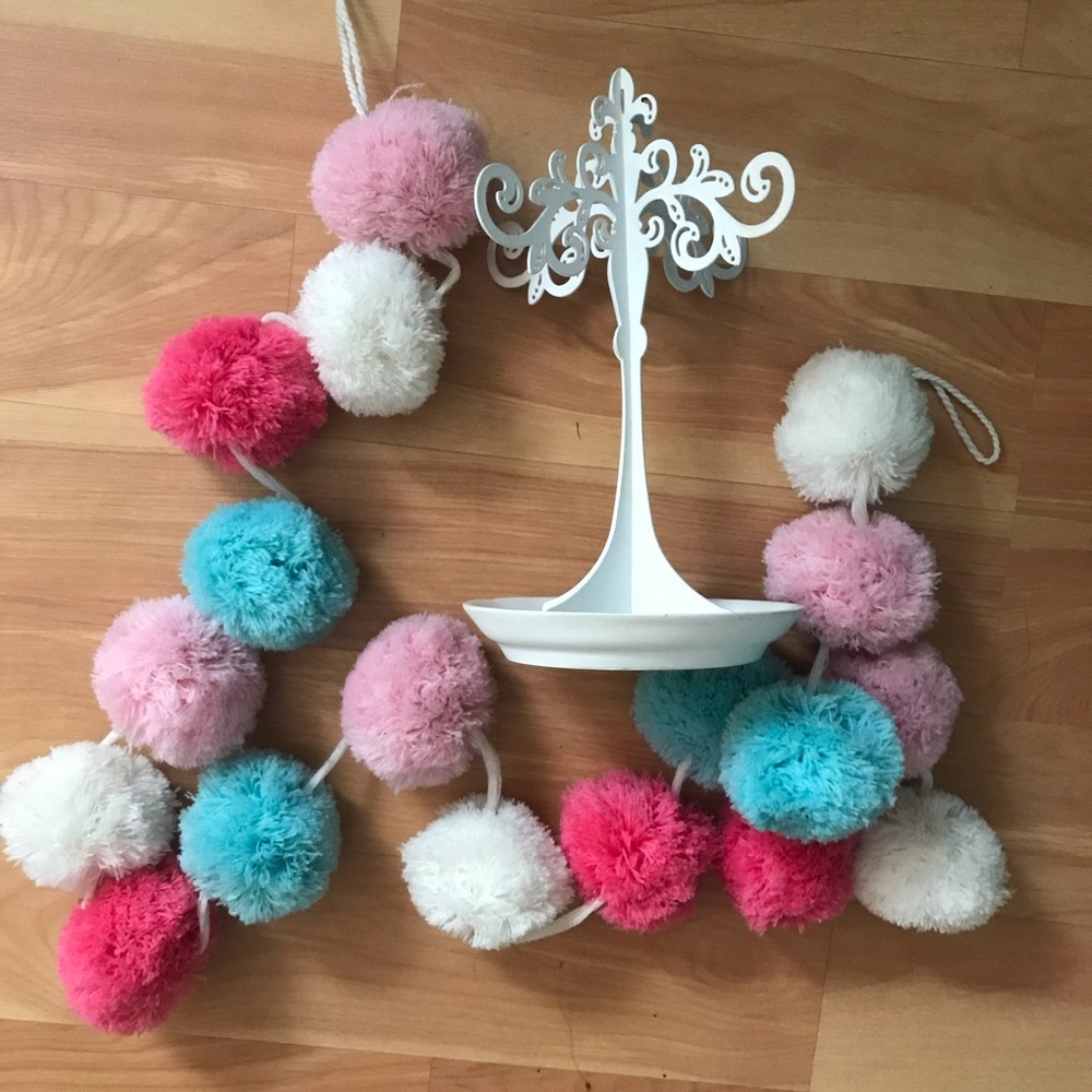 pompom garland & jewelry tray room decor